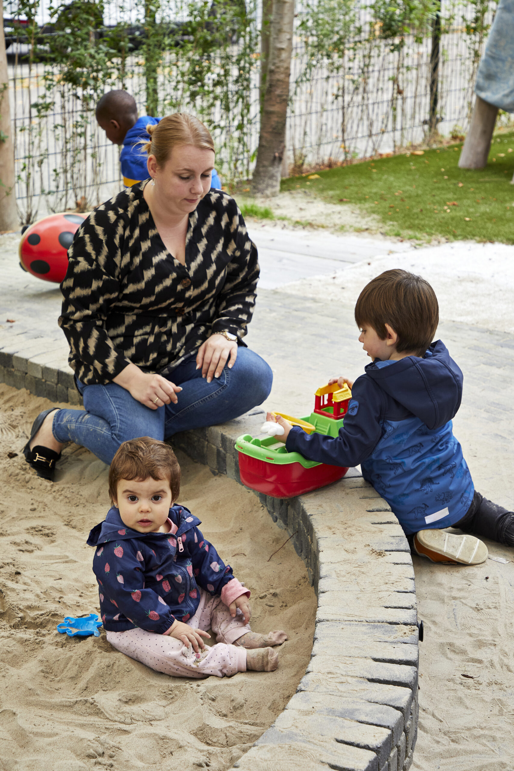 Wennen aan de kinderopvang: zo help je jouw kind aan een fijne start